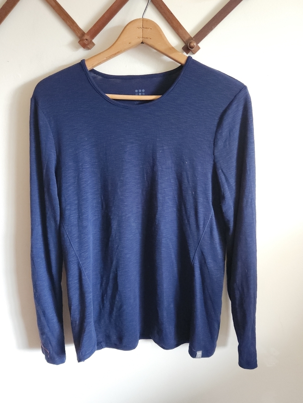 Title Nine Long-Sleeve Performance Tee Shirt Blue Lightweight Medium